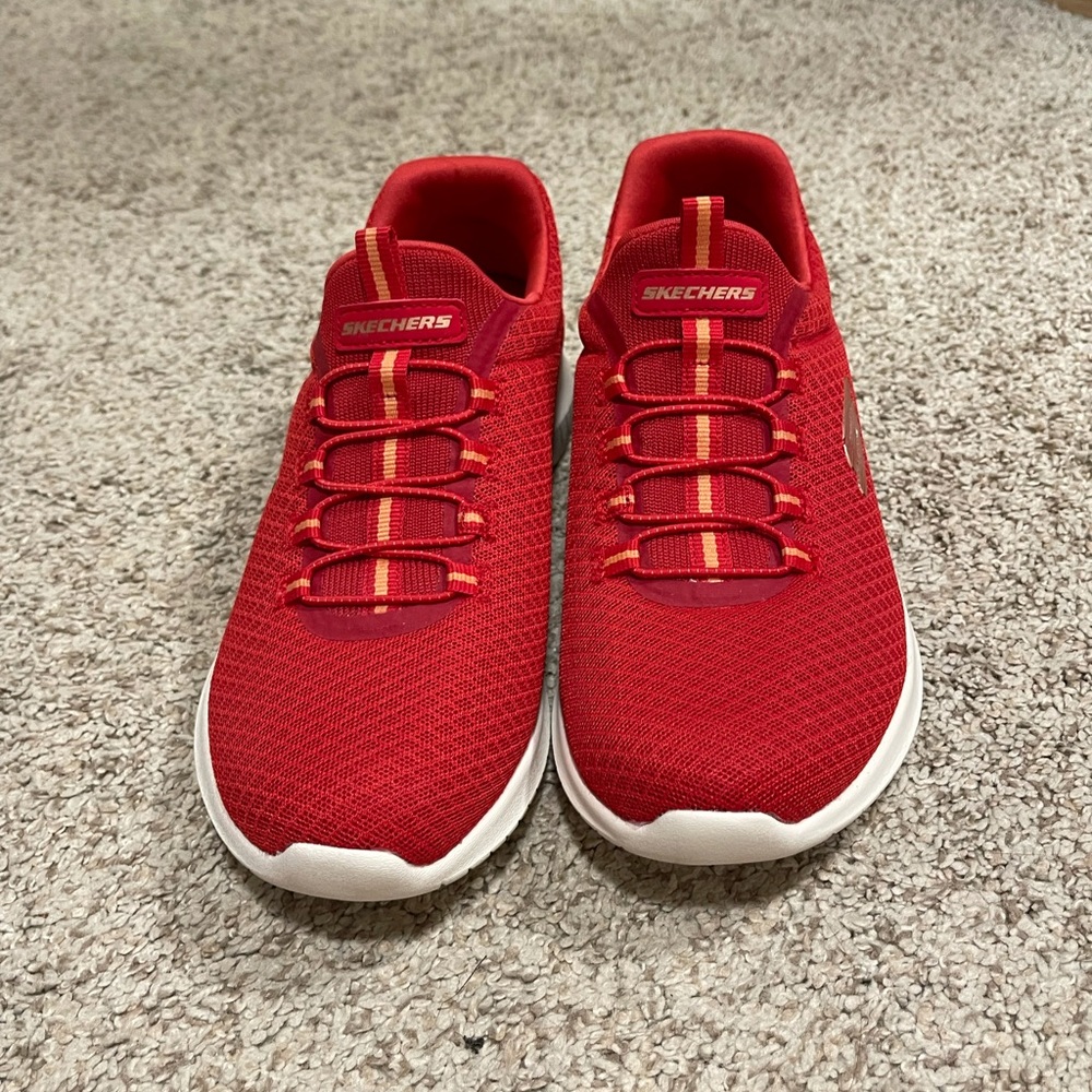 Sketchers Sneakers